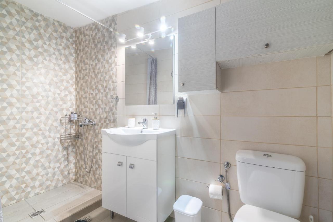 Renovated Loft Near The Center * Héraklion