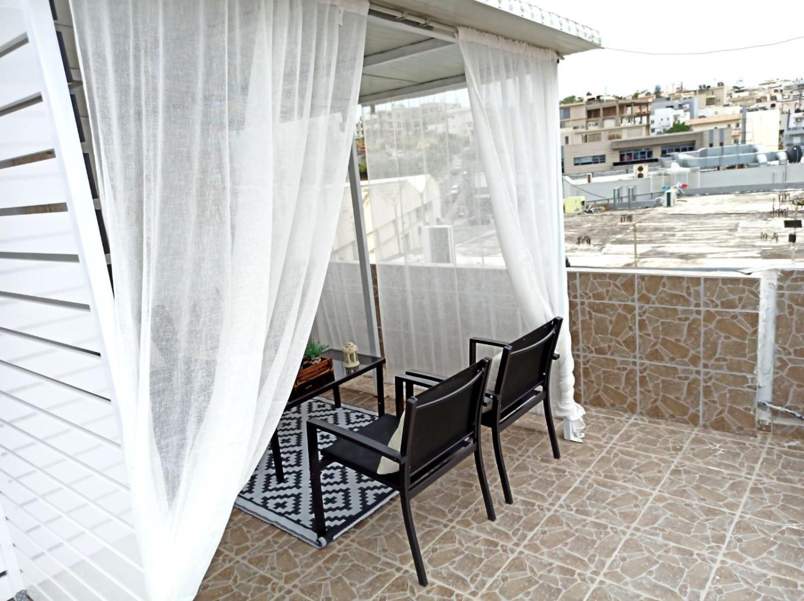Renovated Loft Near The Center Appartement Héraklion