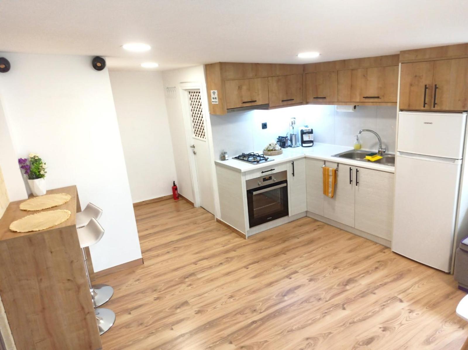 Renovated Loft Near The Center Héraklion